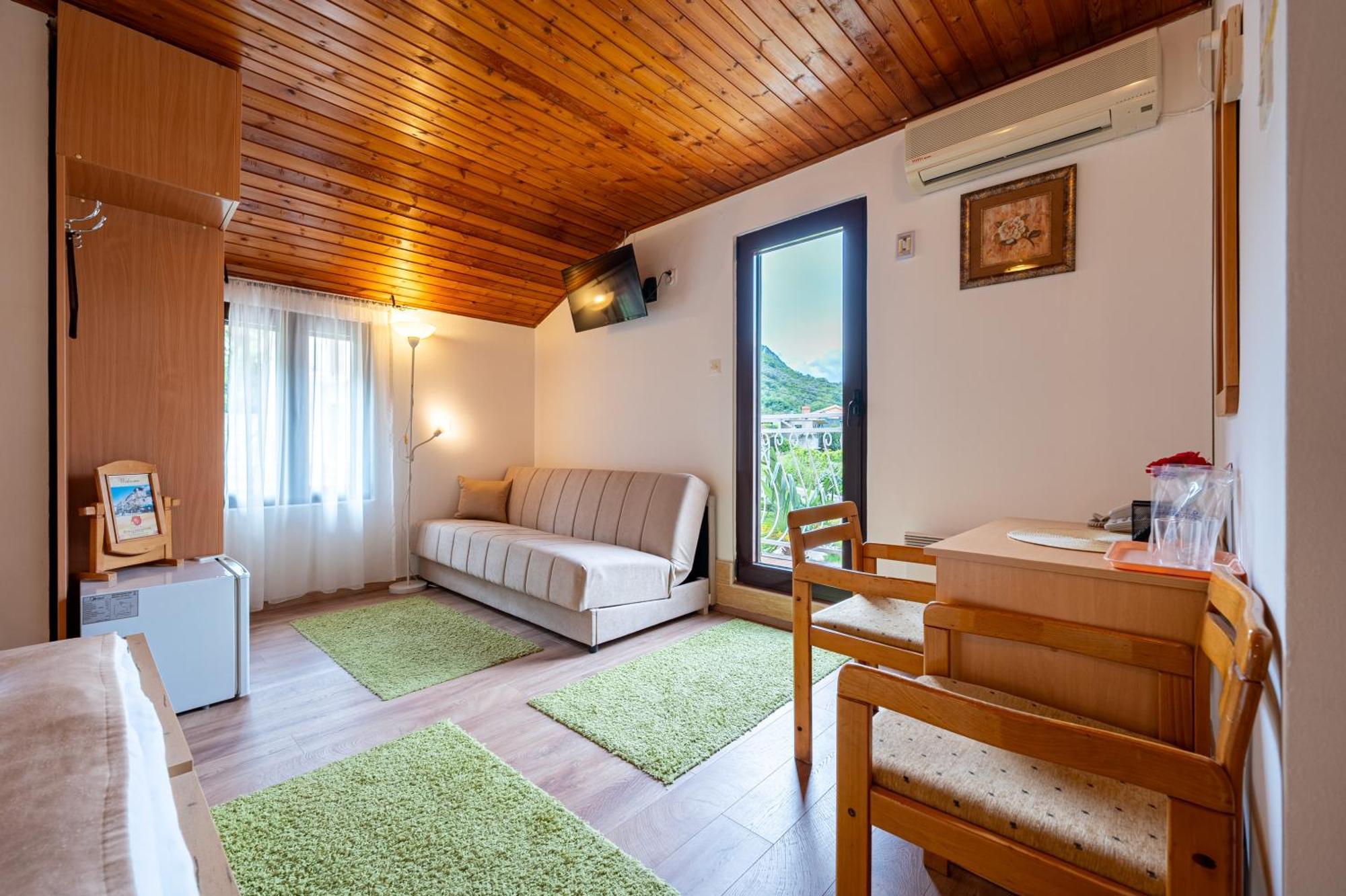 Hotel Bokeljski Dvori Kotor Room photo